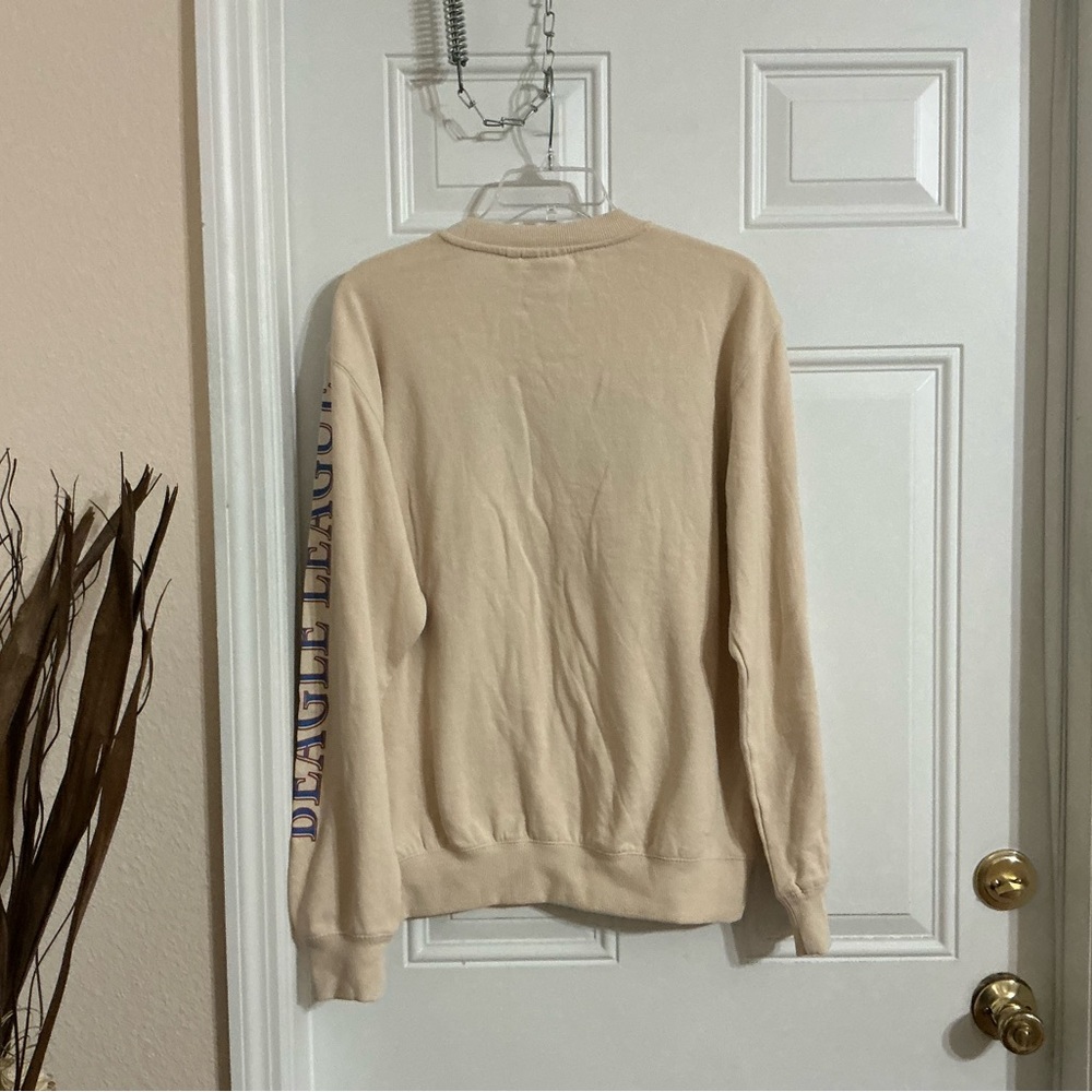 Peanuts Snoopy World Champion Beagle League Cream Sweatshirt Size S - Picture 5 of 7